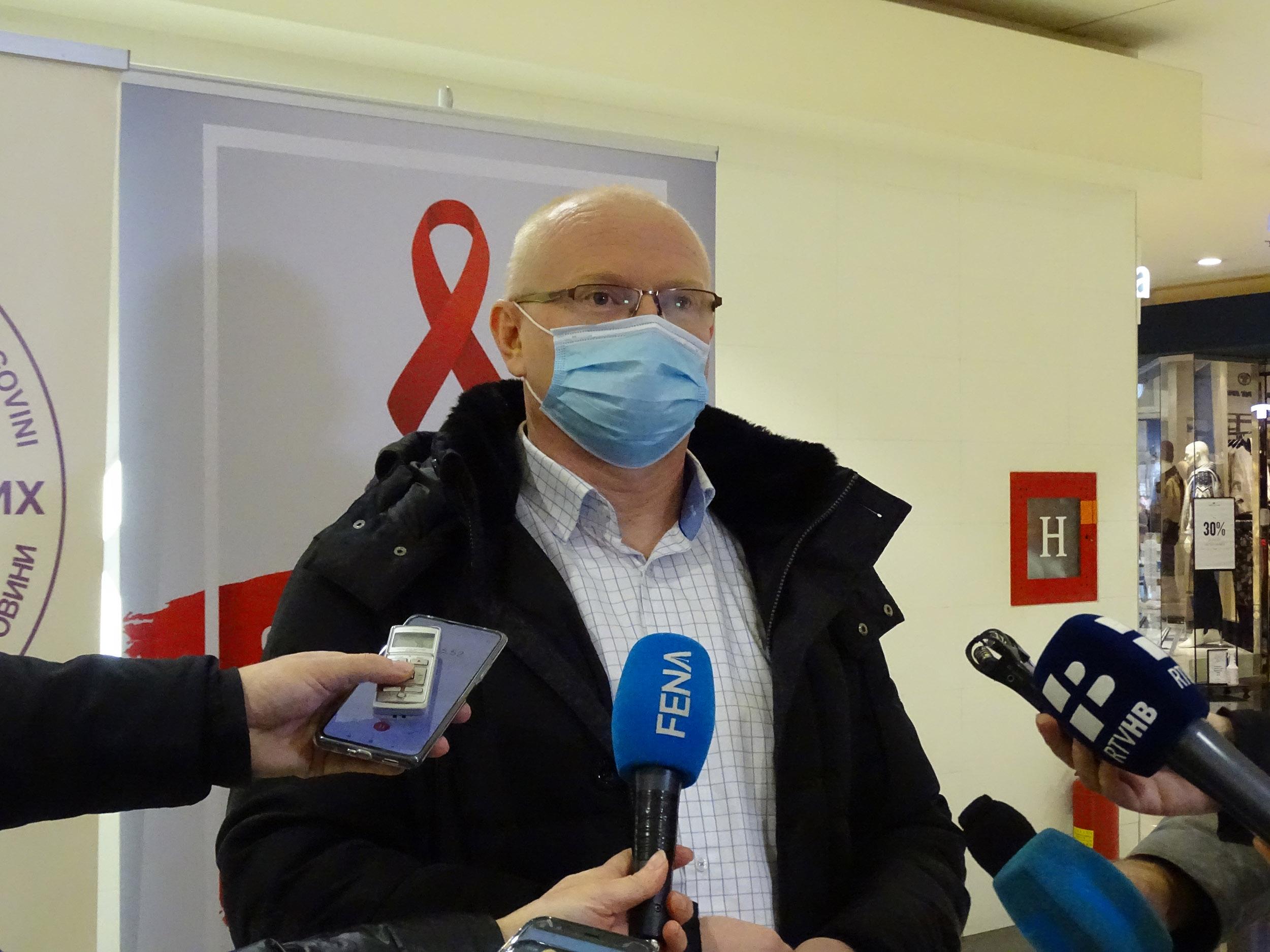 Dr.Arapović: HIV pozitivne osobe su stigmatizirane - Avaz