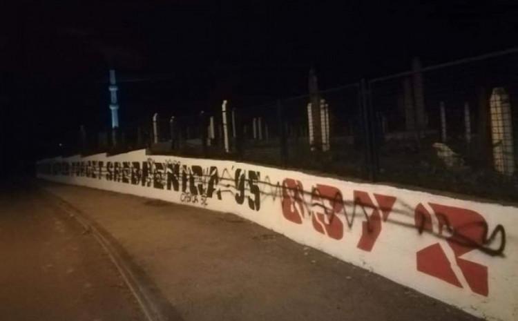 Uništeni grafit u Brčkom - Avaz