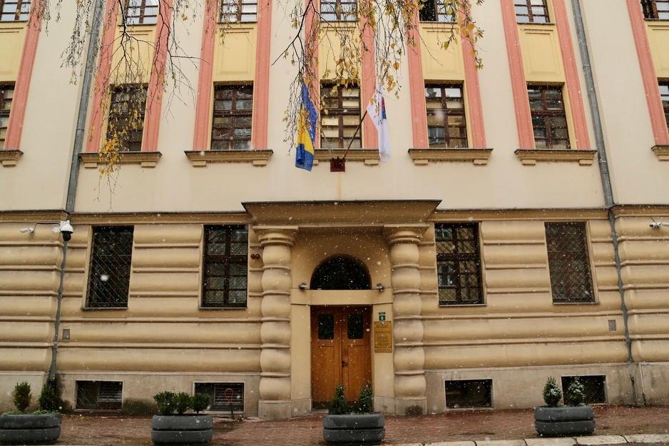 Potvrđena optužnica protiv muškarca koji je pokušao podmiti policajce u Sarajevu: "Eto cvaja, nemojte pisati firmu"