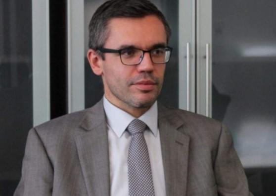 Nermin Kljajić, ministar MUP-a USK za "Avaz": Ljudi su navikli da 10. u mjesecu dobiju u platu