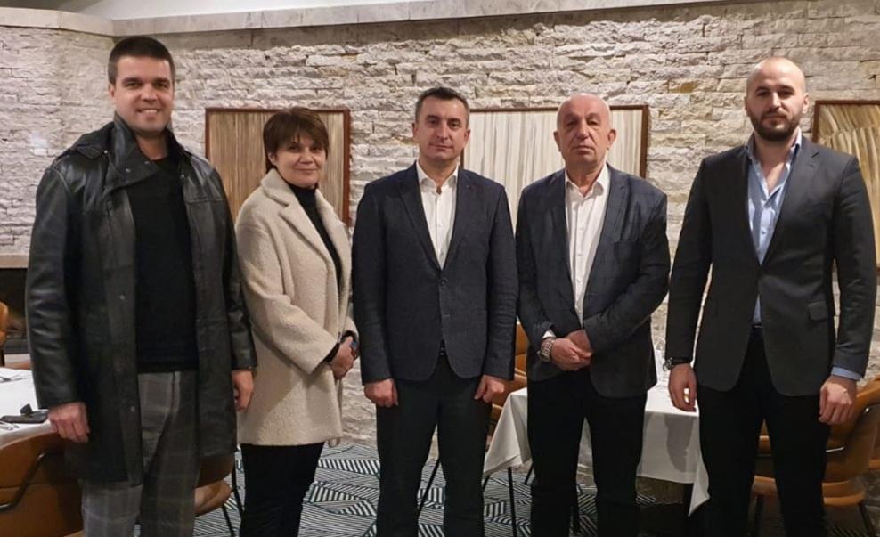 Tokom današnjeg susreta načelnika Osmana Ćatića i delegacije kabineta Mile Đukanovića - Avaz