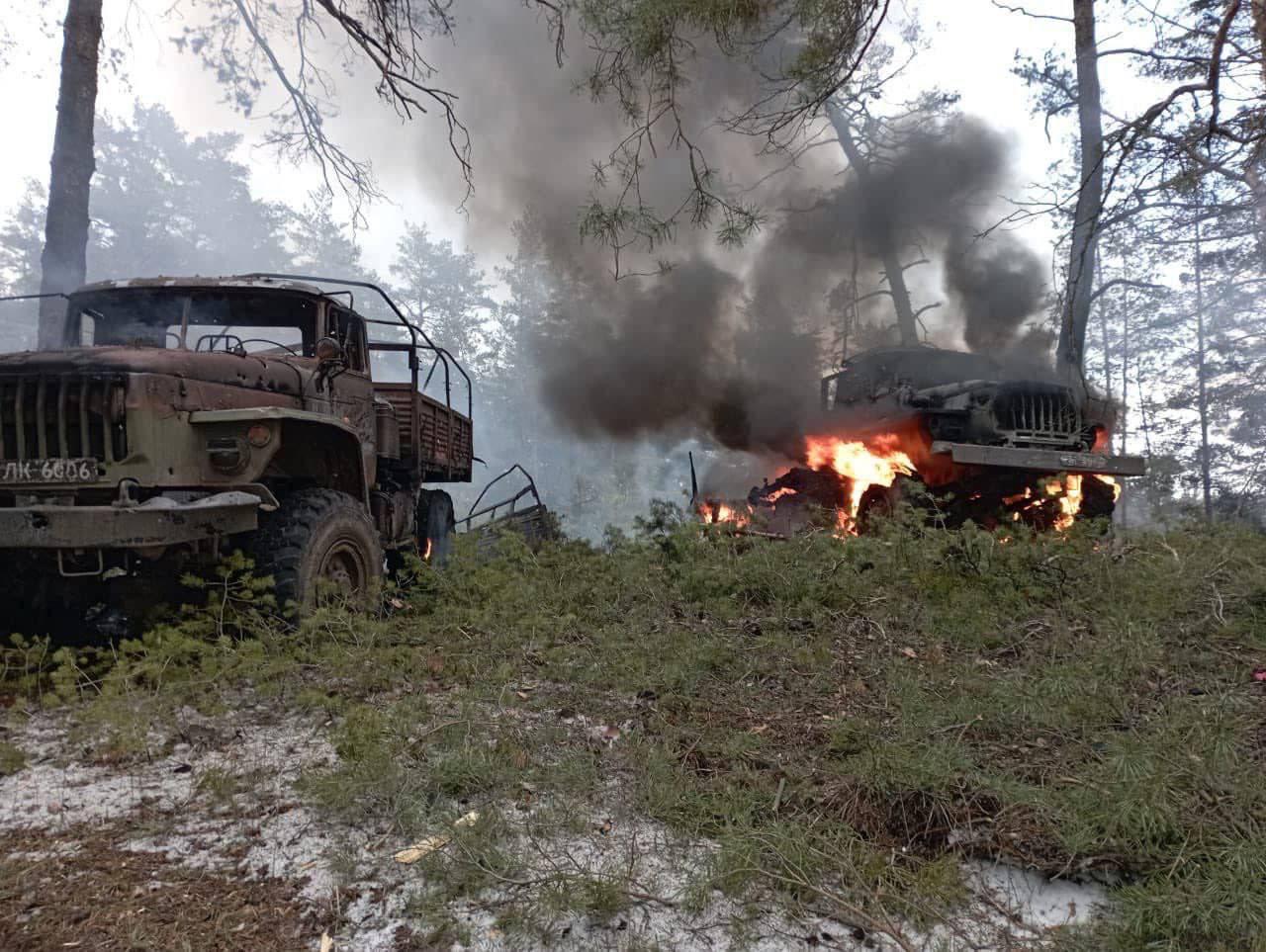 Uništeni ruski kamioni i tenkovi u Lugansku - Avaz