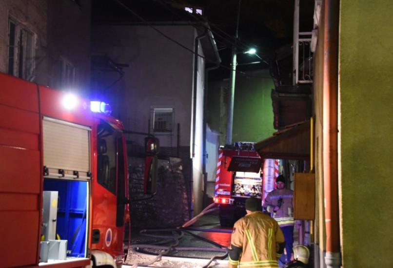 Novi požar u Sarajevu: Na Širokači planula Toyota