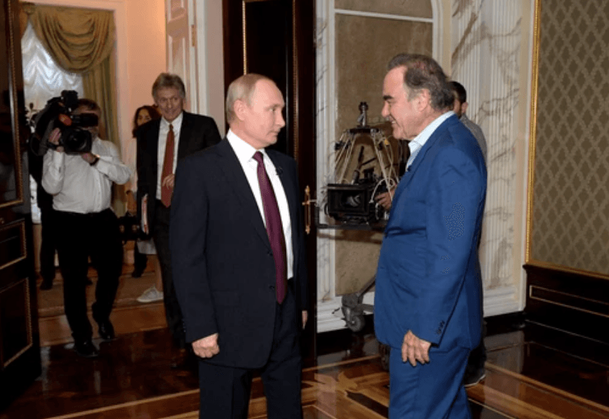 Putin i Stoun u Moskvi 2019. - Avaz