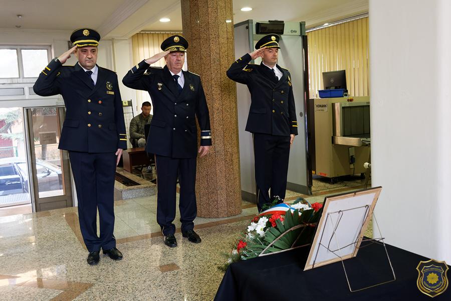 Položeni vijenci u Sarajevu i Mostaru: Obilježena 23. godišnjica smrti Joze Leutara