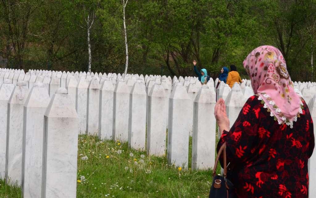 Pokret majki enklave Srebrenice: Želimo pokazati jačinu majke i borbu za istinu - Avaz