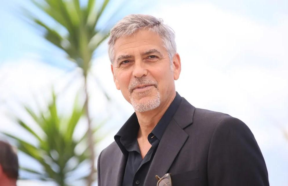 Džordž Kluni - Avaz