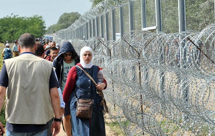 U Sloveniji se uklanja žica postavljena zbog migranata, odluku vlade pozdravio i Cerar koji ju je postavio