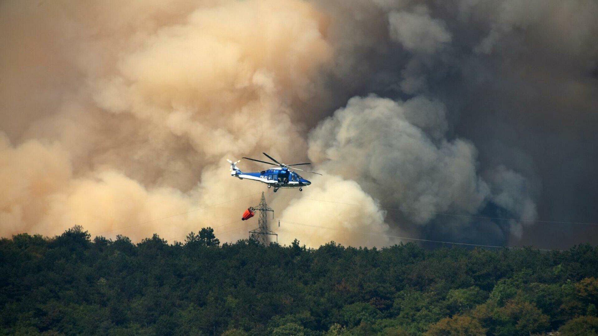 Požar u Sloveniji i dalje bukti, na terenu više od 1.000 vatrogasaca