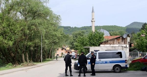 Policija u Foči traga za provalnicima - Avaz