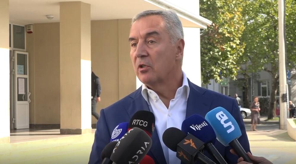 Đukanović: Znamo ko hoće da parališe institucije, izborima do izlaska iz krize