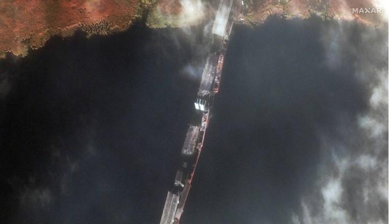 Objavljeni novi satelitski snimci važnog razorenog mosta kod Hersona