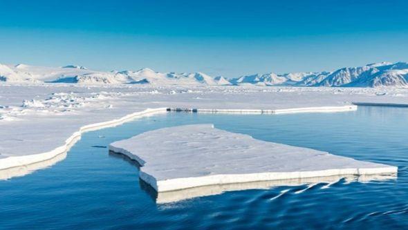 Led na Arktiku - Avaz