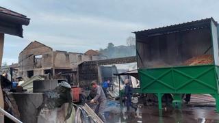 Veliki požar u Gračanici: Izgorio poslovni objekt