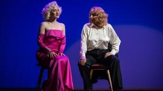 Predstava "Marlene Dietrich" reditelja Harisa Pašovića premijerno na italijanskom "Mittelfestu" 