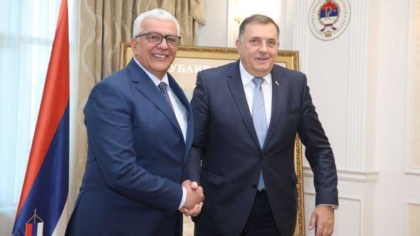 Dodik je poželio sreću Mandiću  - Avaz