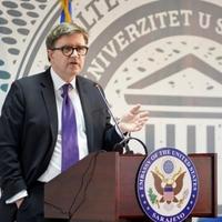 Obrajan: Kosovo je odlukom o dinaru dovelo u pitanje partnerstvo sa SAD