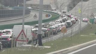Kolaps na autoputu ka jugu BiH: Policija isključuje vozila u Tarčinu!