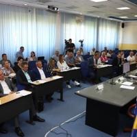 Skupština TK donijela odluku da Vladu FBiH privremeno eliminiše iz upravljačkih struktura UKC Tuzla