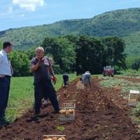Hrnjić posjetio Zapadnohercegovački kanton: Sastao se s poljoprivrednicima