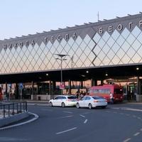 Drama na beogradskom aerodromu: Let za Kipar kasni dva sata i to iz bizarnog razloga