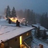 Stigla zima: Na Vlašiću pada snijeg!