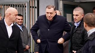 Odgođeno ročište, Sud odbio zahtjev da se Dodiku sudi u Banjoj Luci