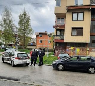 Vlasnik stana na Dobrinji pronašao dva zrna od metaka u kuhinji: Nije čuo pucnjavu