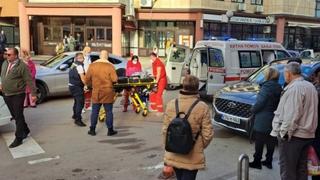 Taksista oborio pješakinju u Banjoj Luci: Žena nepomično ležala na cesti do dolaska Hitne pomoći