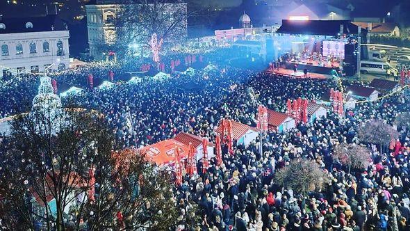 Manifestacija "Zima u Tuzli" - Avaz