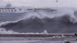 Nevrijeme hara obalom Hrvatske: "Dugo sam ovdje, ali ovo još nisam vidio, ovakav potop"