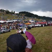 Video / Crni oblaci se nadvili: Nevrijeme poremetilo narodno veselje na Čevljanovićima