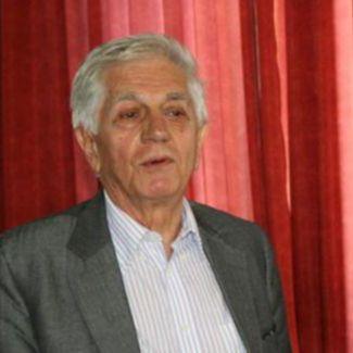 Ovo je biografija Kemala Hanjalića, dobitnika Šestoaprilske nagrade Grada Sarajeva