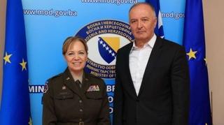Helez i komandantica NATO Štaba Sarajevo: Intenzivirane aktivnosti na realizaciji Pregleda odbrane i plana modernizacije OSBiH