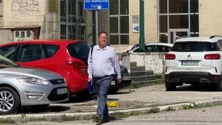 Nakon dvodnevne drame: Jakić napustio Agenciju za upravljanje oduzetom imovinom, prisustvovala i policija
