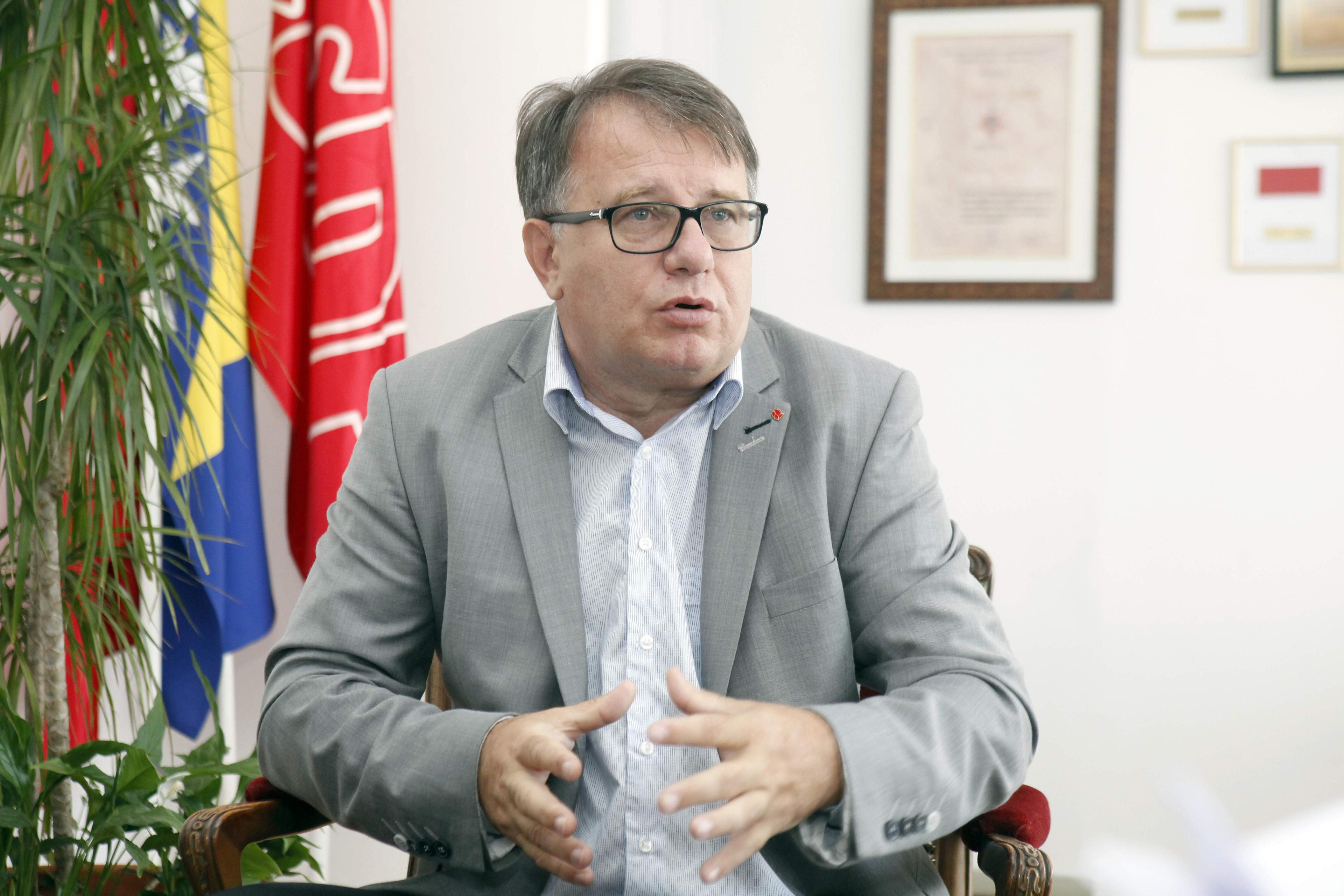 Nikšić: Čelnici SDA najodgovorniji za teško stanje u državi - Avaz