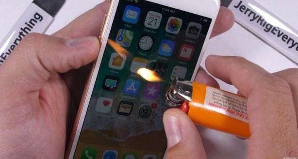 Grebanje skalpelom i paljenje upaljačem: Surovi test izdržljivosti novog iPhonea, rezultati će vas zaprepastiti