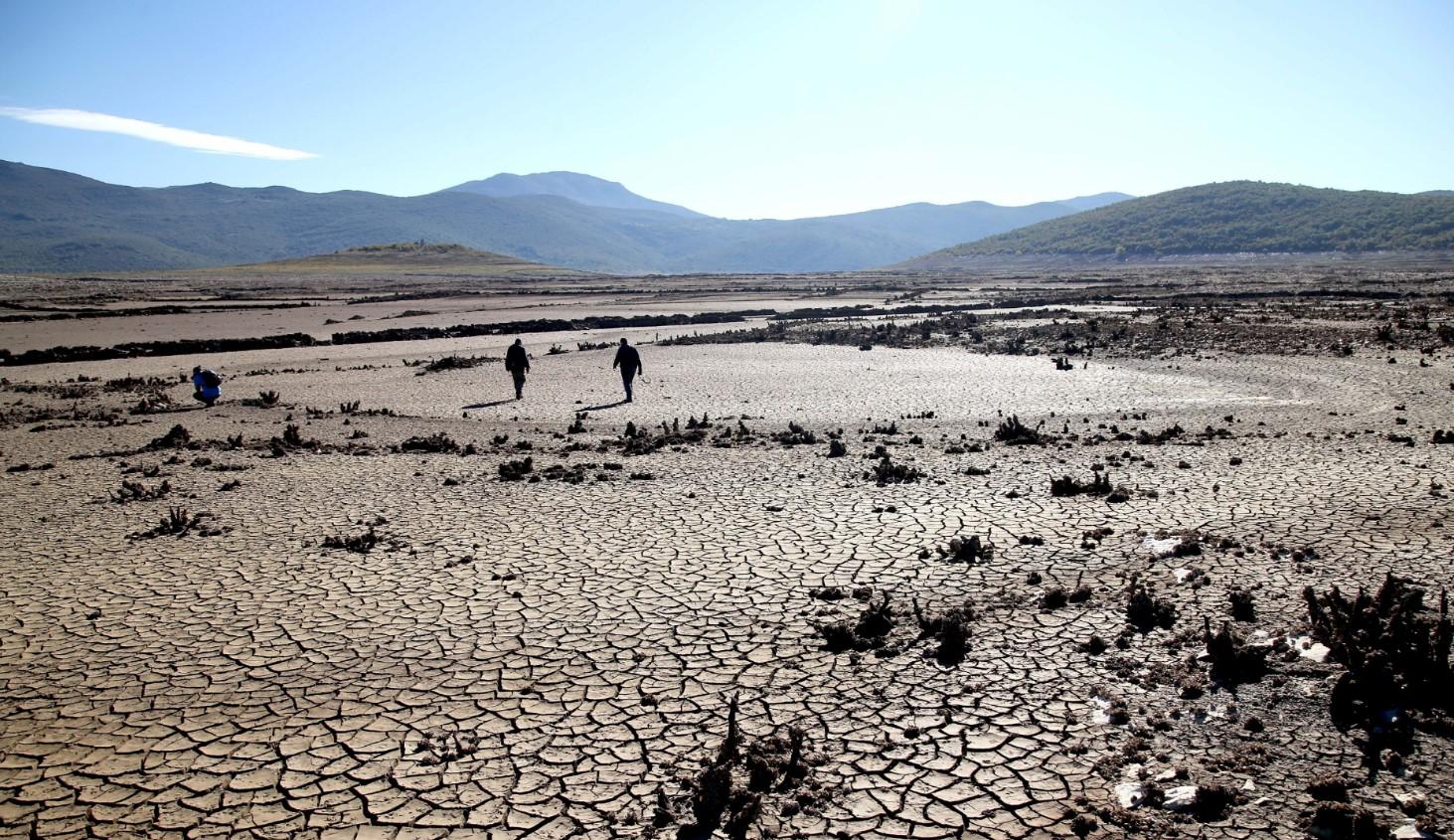 Sušno proljeće i ljeto uzrok nestanka vode iz jezera - Avaz