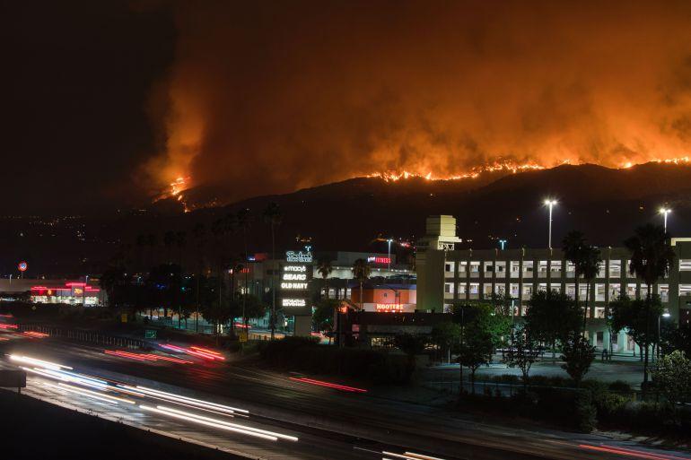 Požar guta Los Anđeles: Gore imanja u elitnom Bel-Ejru, 200.000 ljudi evakuirano