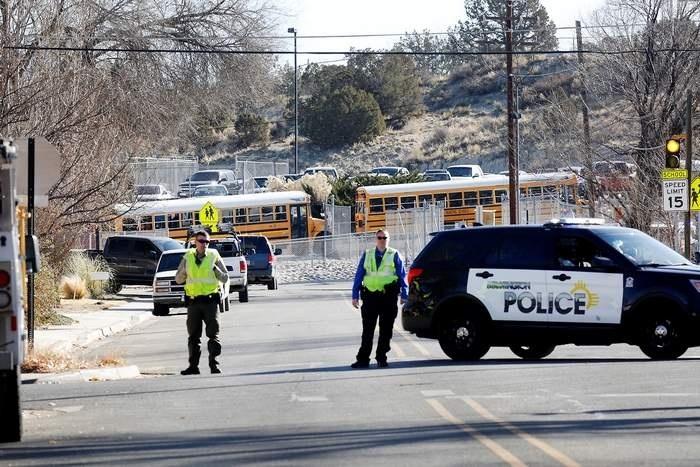 Pucnjava u srednjoj školi, tri osobe ubijene