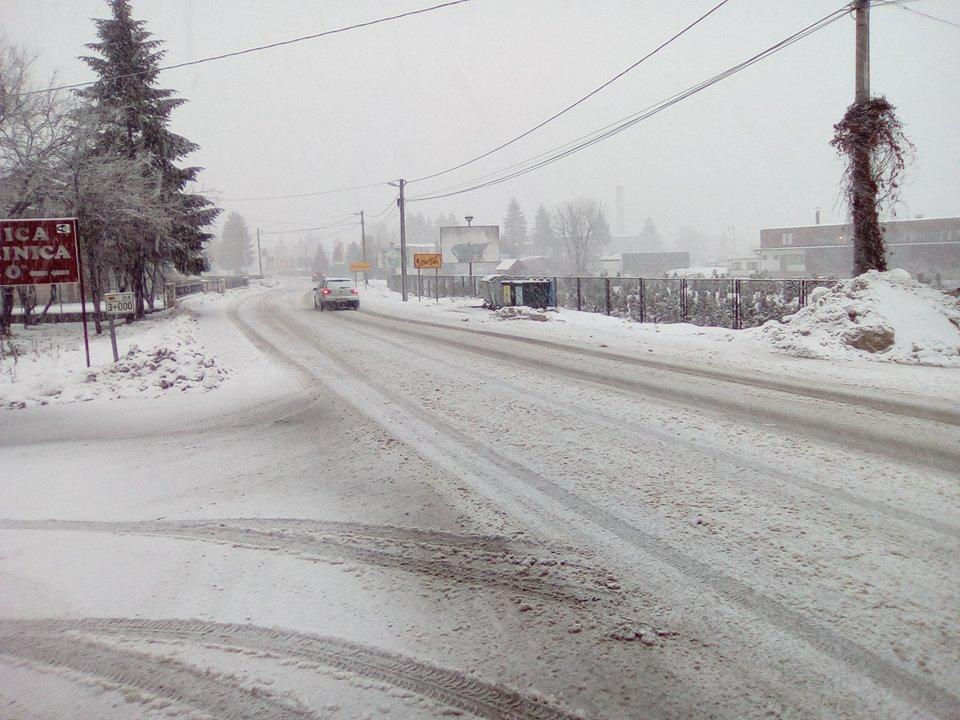 Kiseljak: Službe za čišćenje snijega nisu još izašle na teren