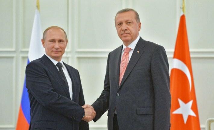 Osmi sastanak ove godine: Erdoan uz najviše državne počasti u Ankari dočekao Putina