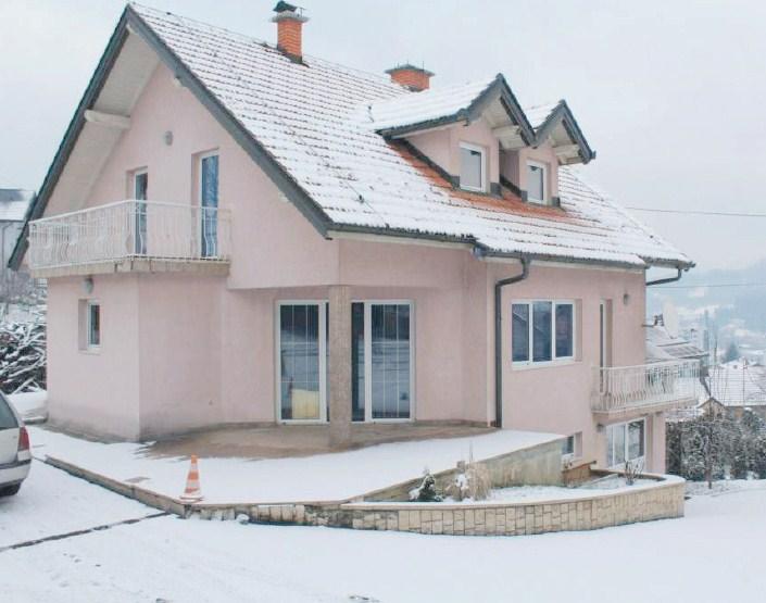 Kuća žalosti u Kiseljaku ( K. Topalović) - Avaz