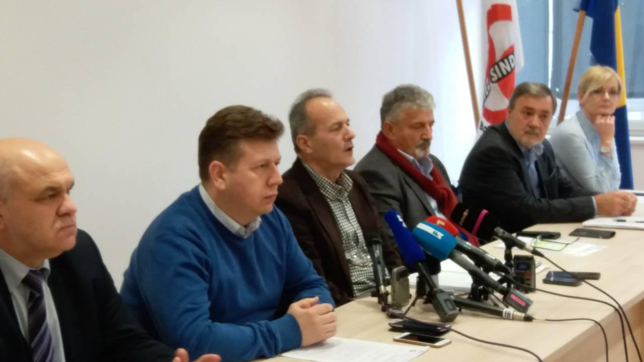 Bajramović: Protesta će biti sigurno; Šatorović: Potrošačka korpa odavno je tri puta skuplja od prosječne plaće