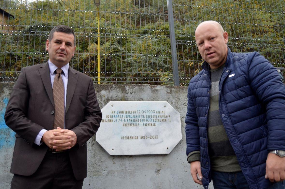 Tabaković i Alivuković: Sramno da Grujičić dočekuje direktne učesnike u genocidu