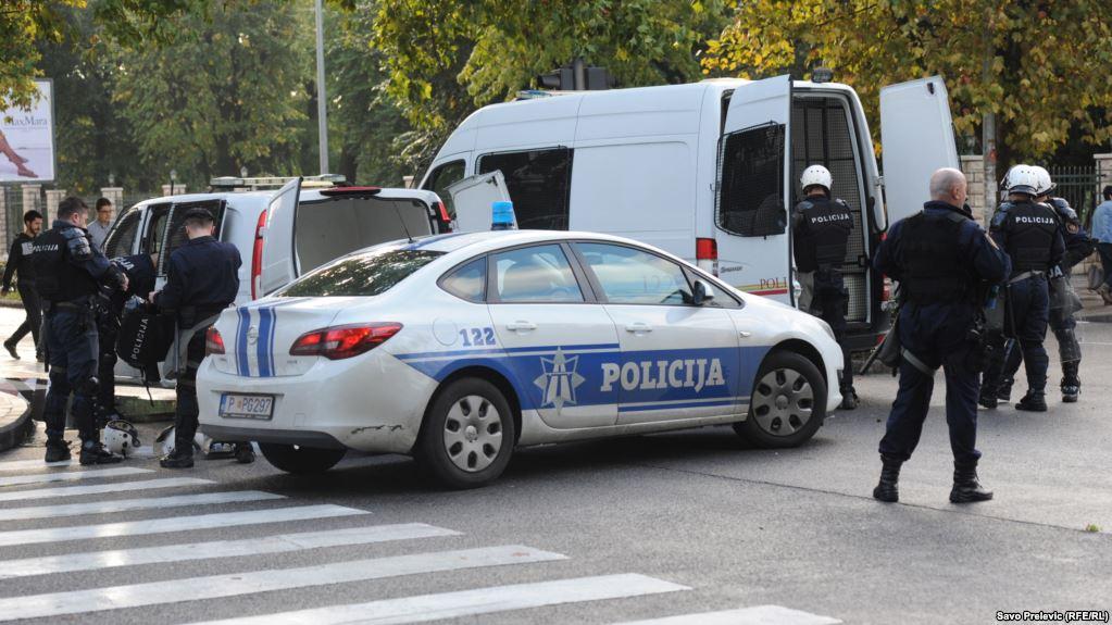 Crna Gora: Pretresi na 22 lokacije, oduzeta vozila, oružje, novac, uhapšena jedna osoba