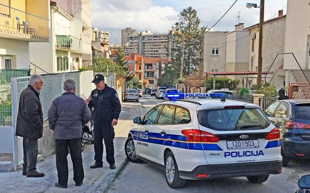 Splitska policija traga za osobom koja je lažno dojavila vijest o bombi u Ekonomskoj školi