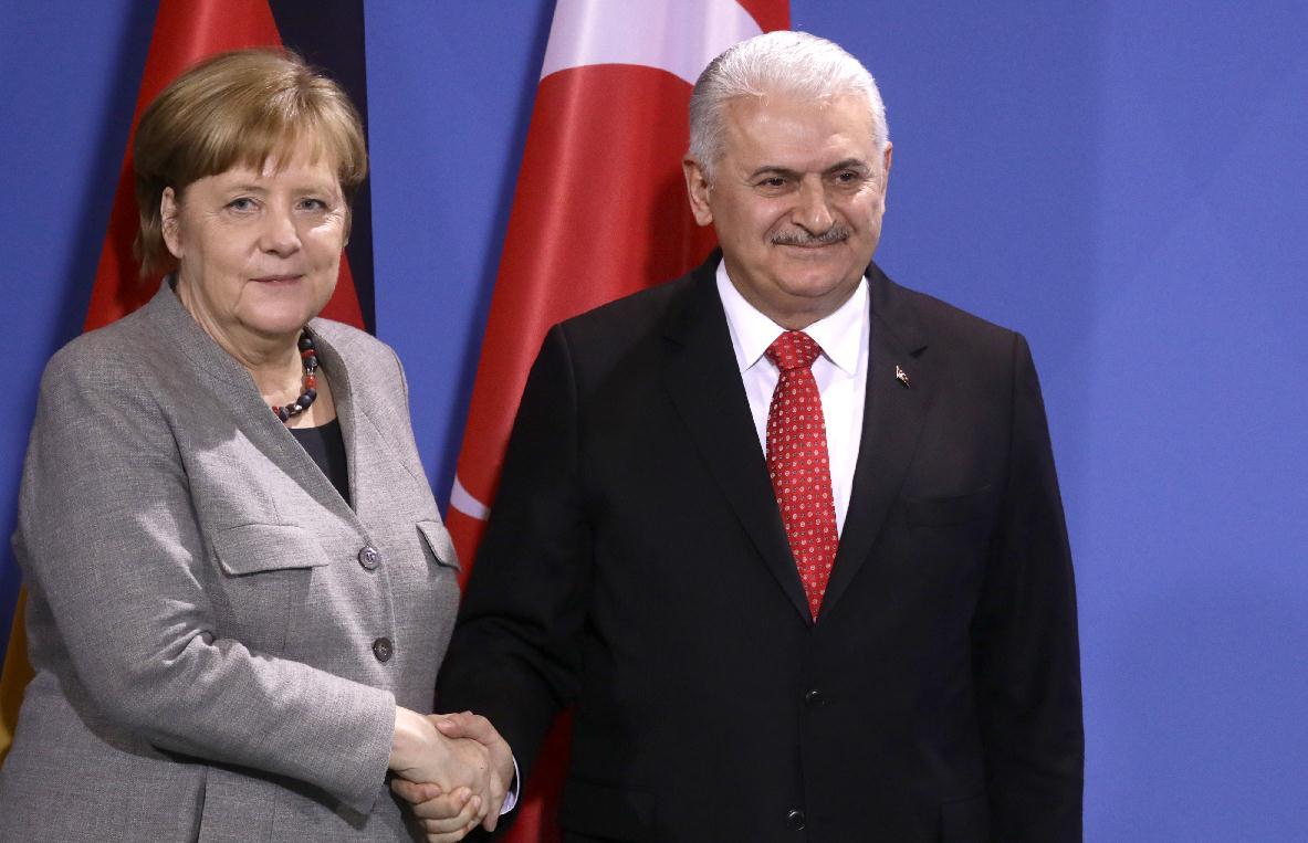 Merkel i Jildirim o isplati obećanih tri miliona eura za izbjeglice iz Sirije