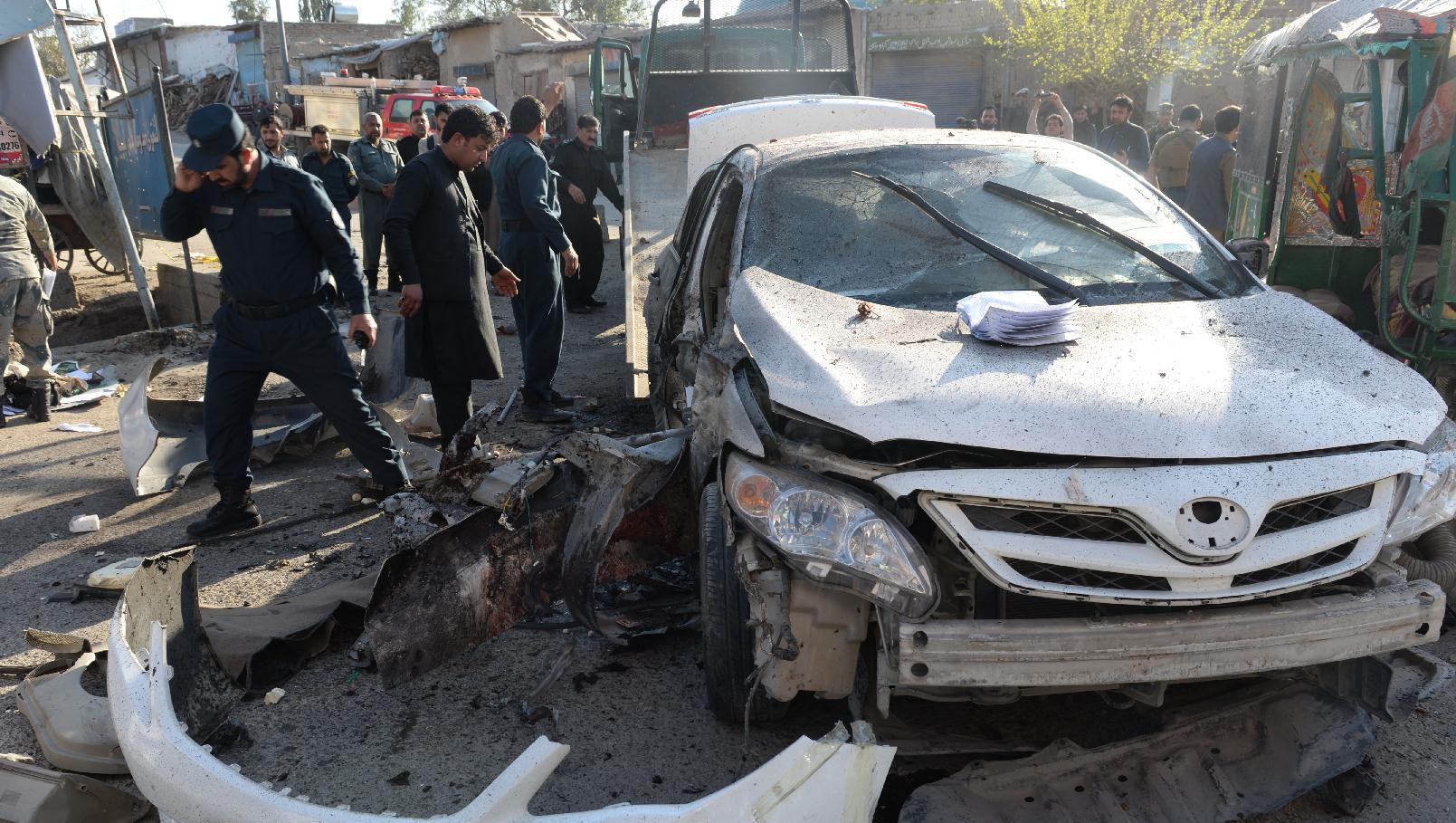 U samoubilačkom napadu u Afganistanu dvije osobe smrtno stradale