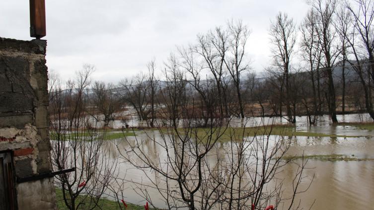 Spreča poplavila plodno zemljište - Avaz